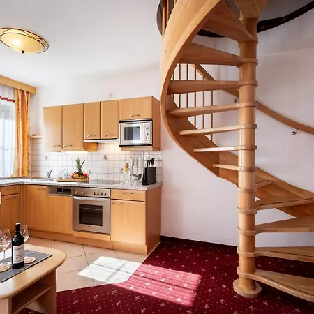 Hotel Hotel Alpinjuwel 3 3*