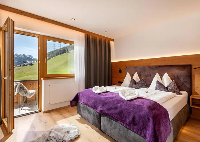 Alpinjuwel 3 Otel 3*