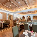 Alpinjuwel 3 Hotel