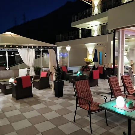 Andrea 3 Hotel